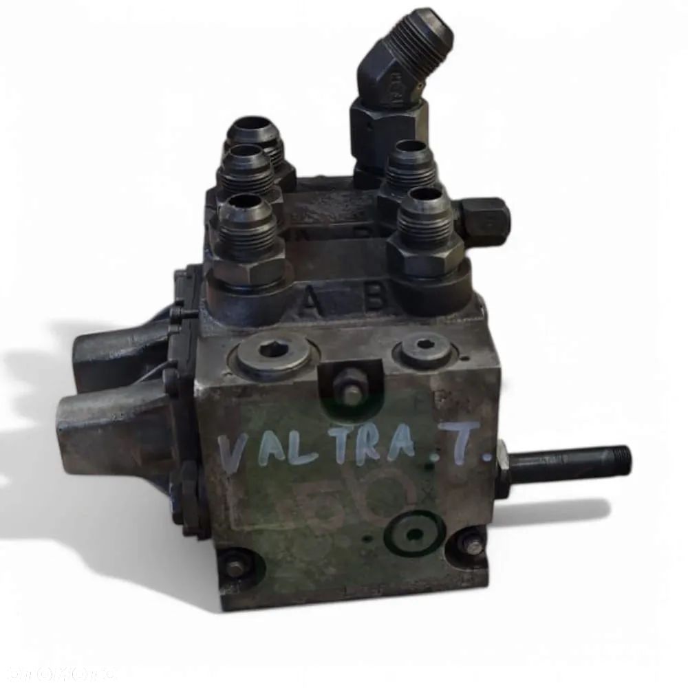 Rozdzielacz hydrauliczny V35230400 V39754200 Valtra T 161 - 7
