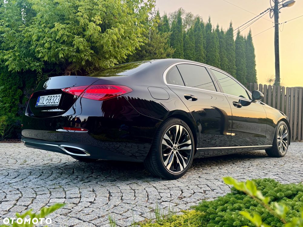 Mercedes-Benz Klasa C 180 mHEV Avantgarde - 14