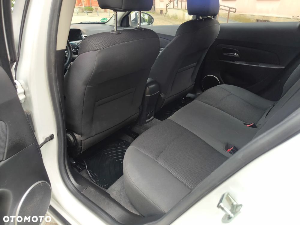 Chevrolet Cruze 1.8 LT+ - 7