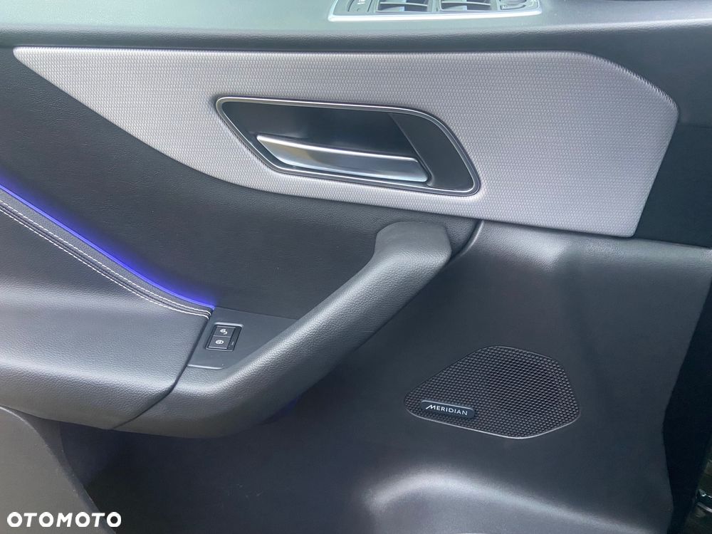 Jaguar F-Pace 2.0 i4P AWD R-Sport - 29