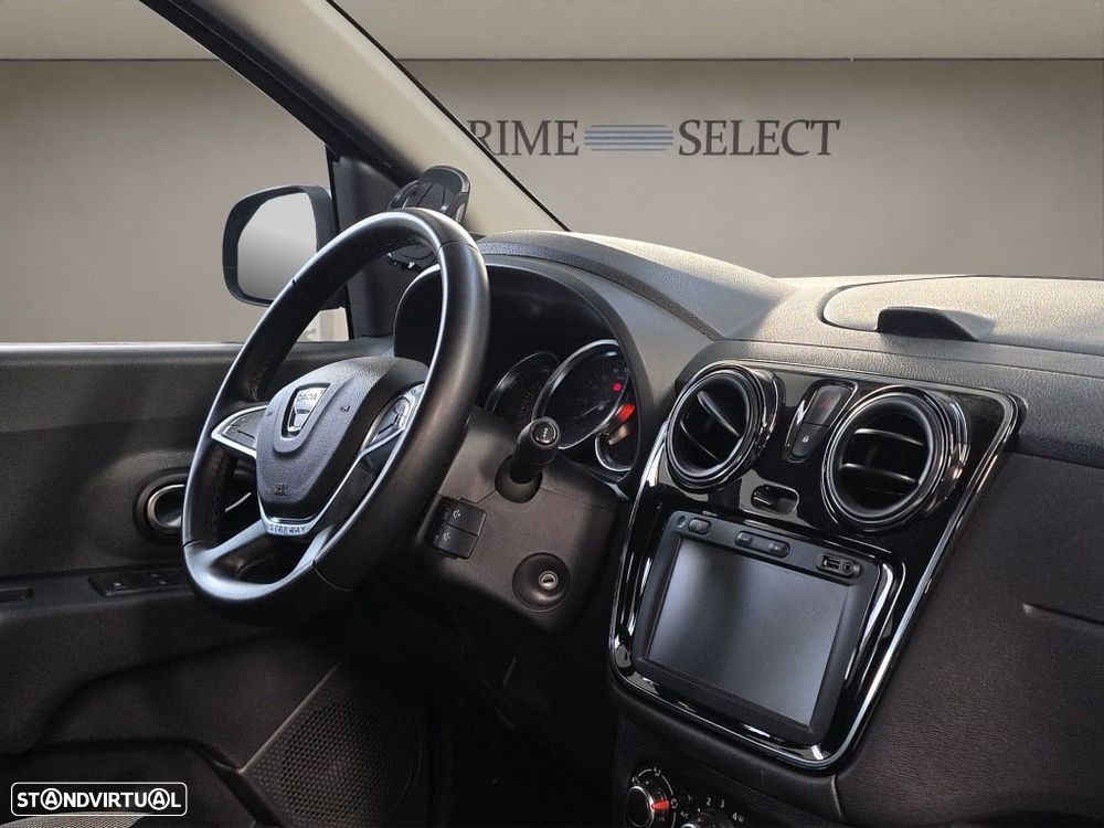 Dacia Lodgy 1.5 Blue dCi Stepway 7L - 13