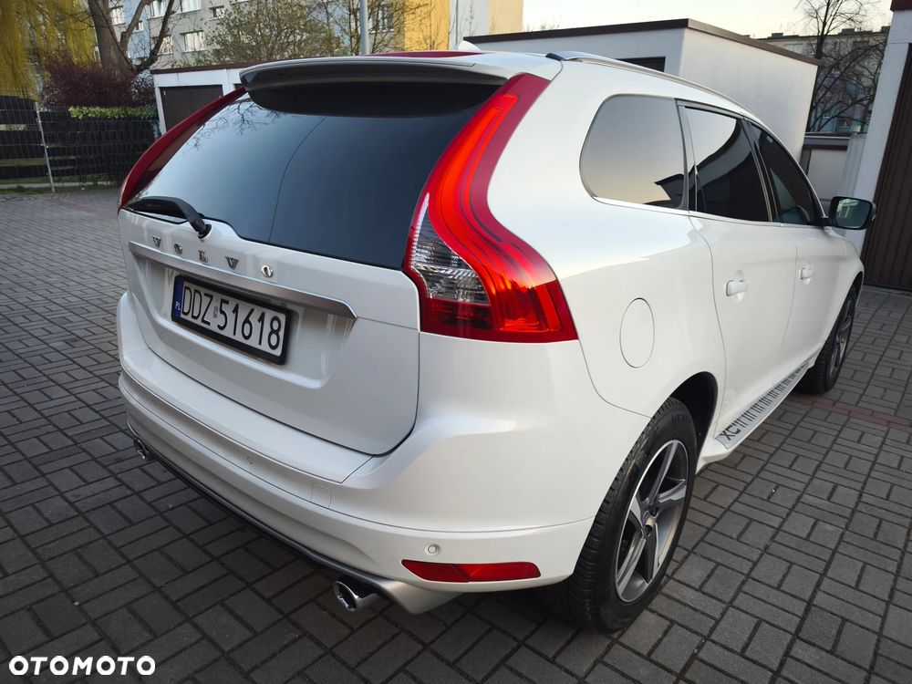 Volvo XC 60 D4 Geartronic Summum - 10