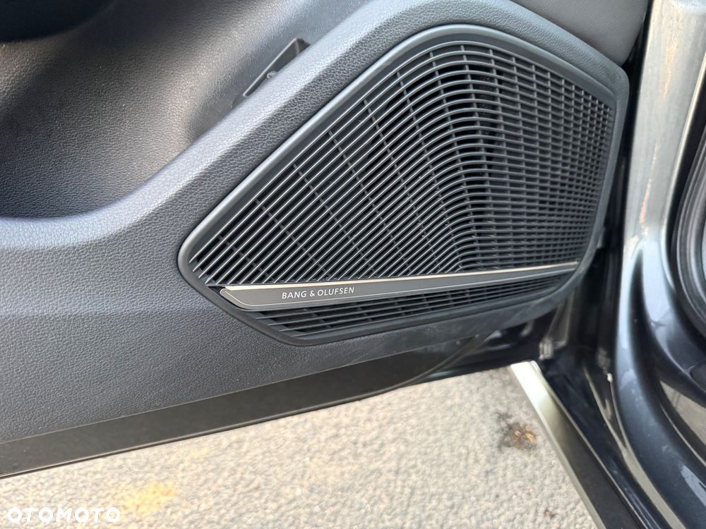 Audi A4 Avant 2.0 TDI DPF clean diesel S line Sportpaket - 16