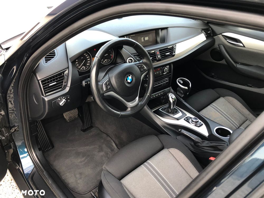 BMW X1 xDrive20d - 16