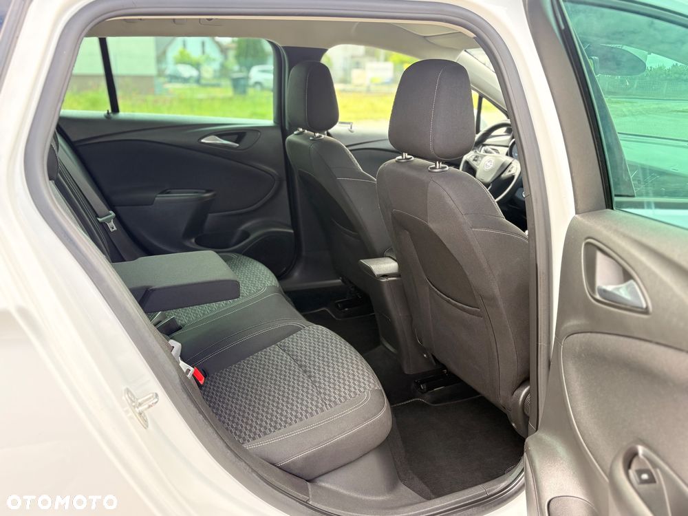Opel Astra 1.6 CDTI Dynamic S&S - 14