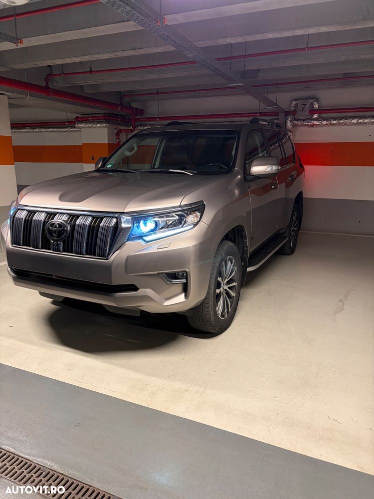 Toyota Land Cruiser 2.8l D-4D 204 CP A/T 7 locuri Luxury AVS - 2