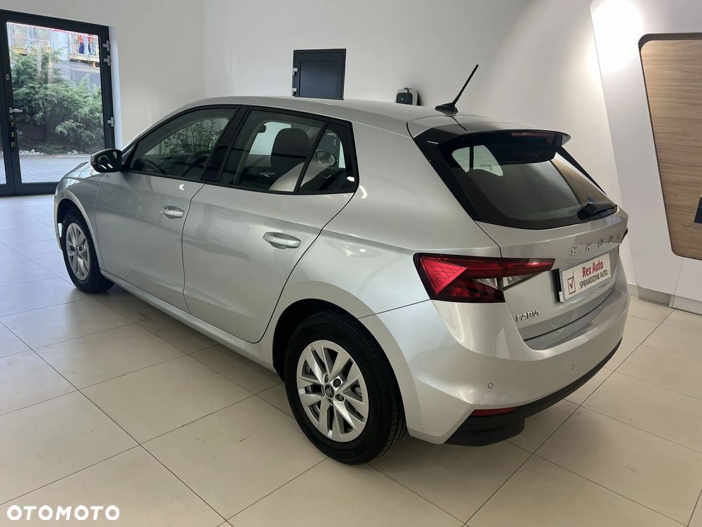 Skoda Fabia 1.0 TSI Selection DSG - 6