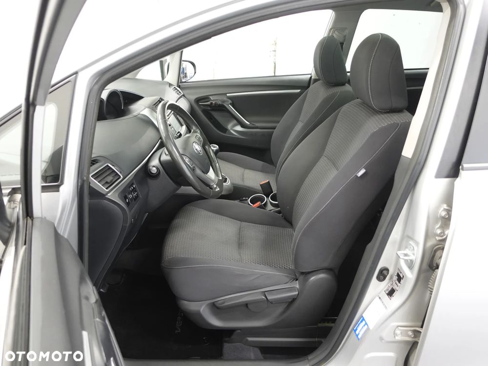 Toyota Verso 1.6 D-4D 5-Sitzer Start/Stop Life - 20