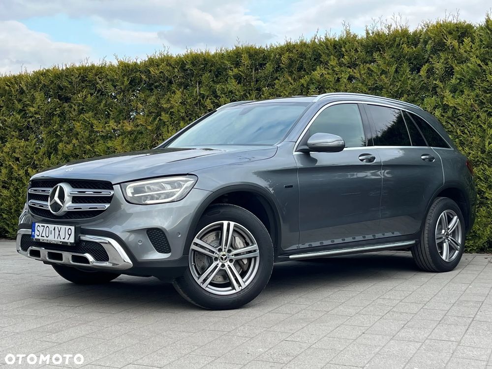 Mercedes-Benz GLC 300 e 4-Matic - 2