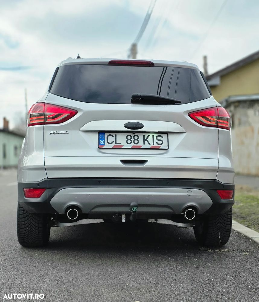 Ford Kuga 2.0 TDCi Powershift 4WD Titanium - 5