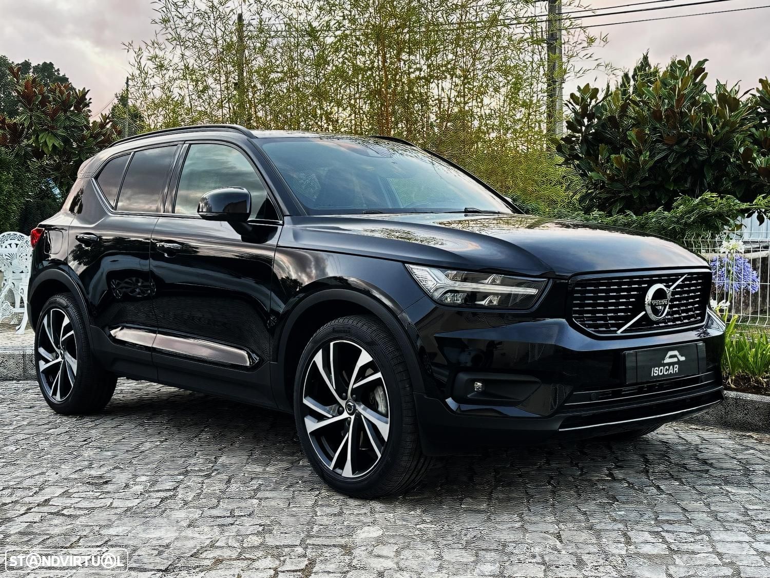 Volvo XC 40 1.5 T5 PHEV R-Design Expression - 1