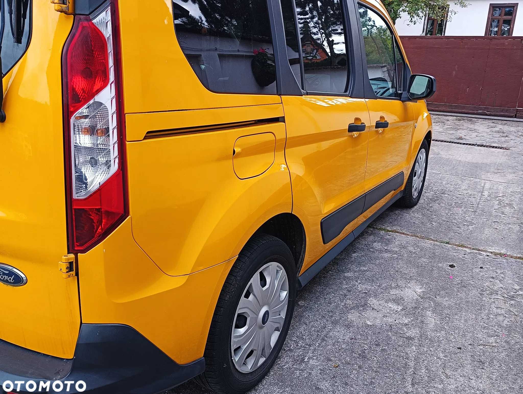 Ford Tourneo Connect 1.5 EcoBlue Start-Stop Trend - 8