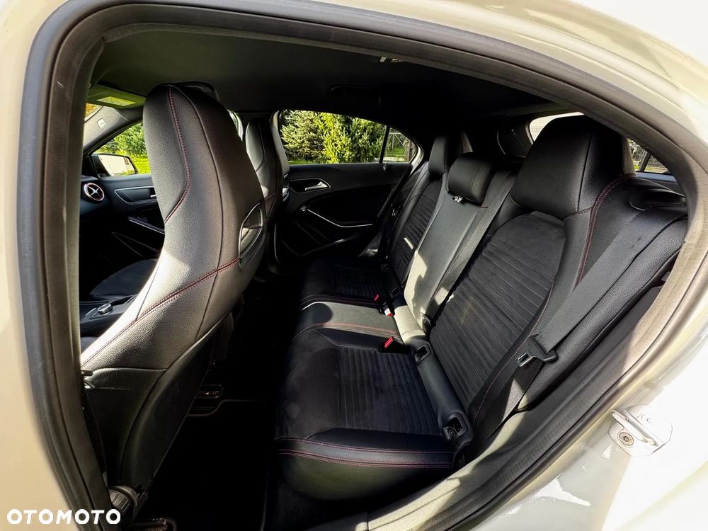 Mercedes-Benz Klasa A 180 CDI (BlueEFFICIENCY) 7G-DCT Style - 8