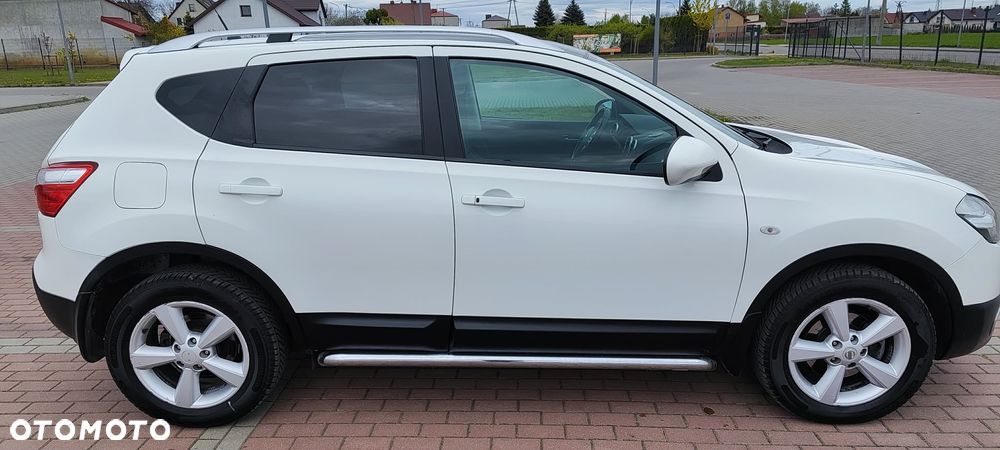 Nissan Qashqai - 12