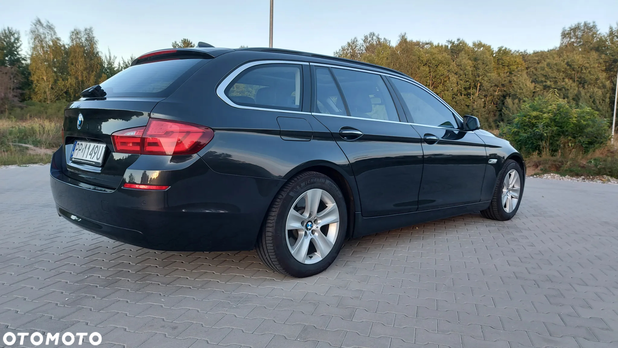 BMW Seria 5 530d Touring - 4