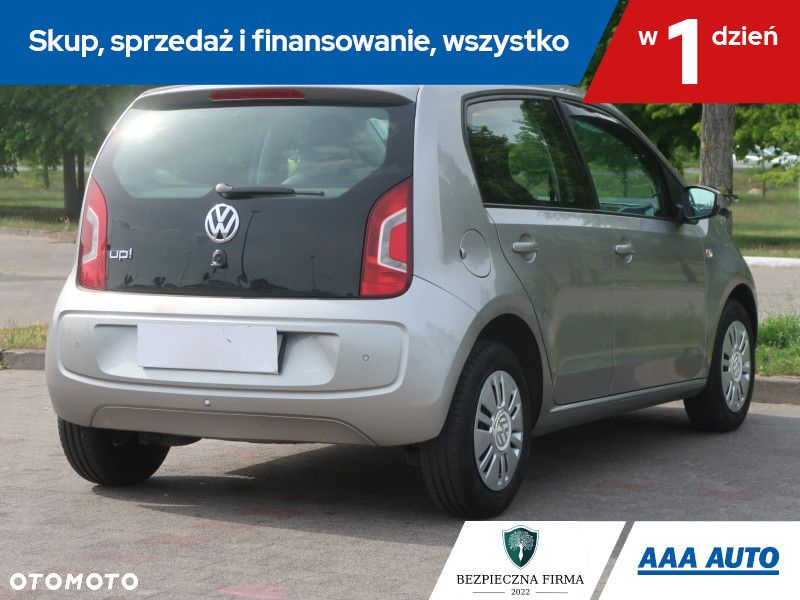 Volkswagen up! - 6