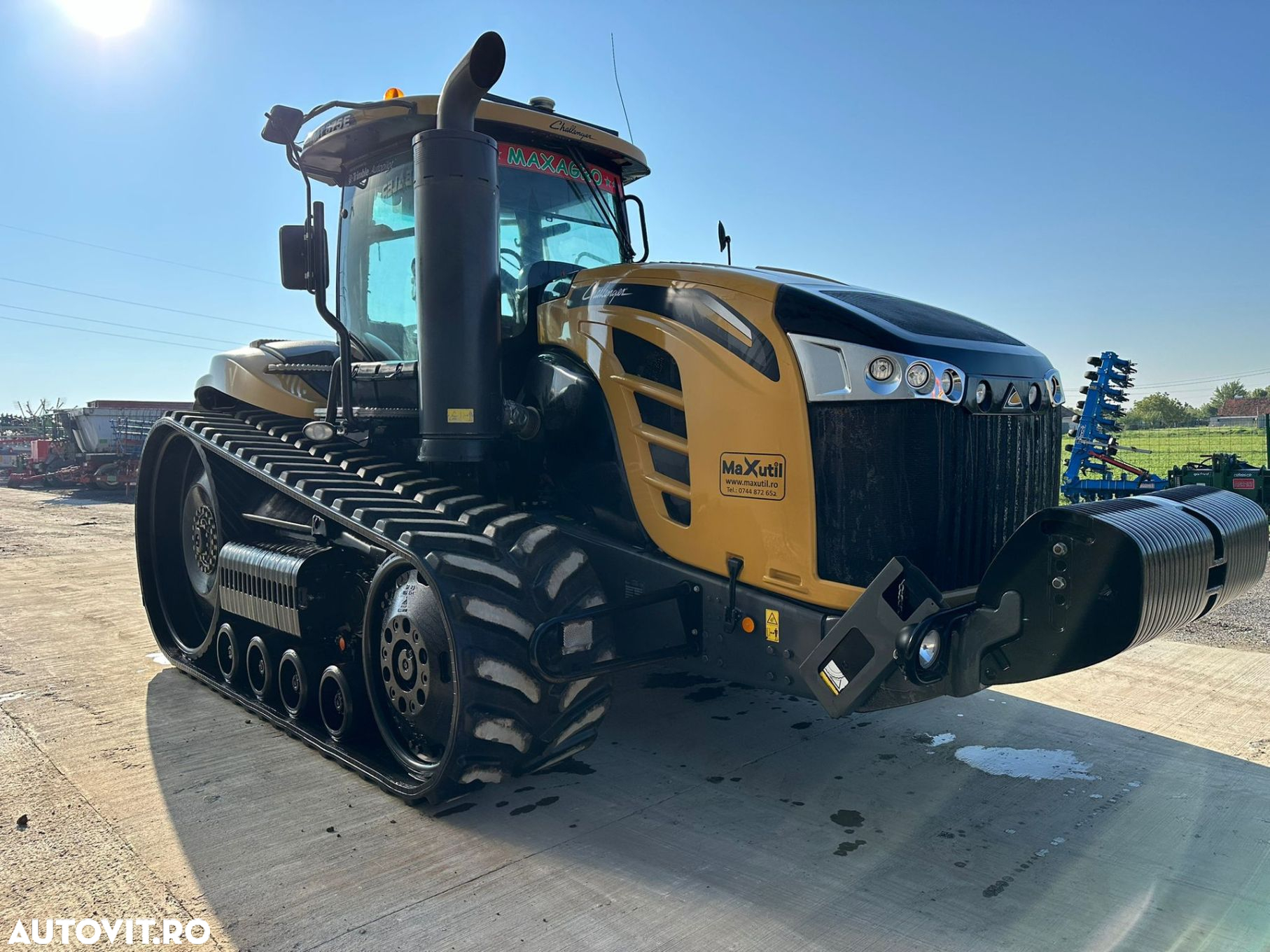 Challenger MT875E Tractor pe Senile - 8