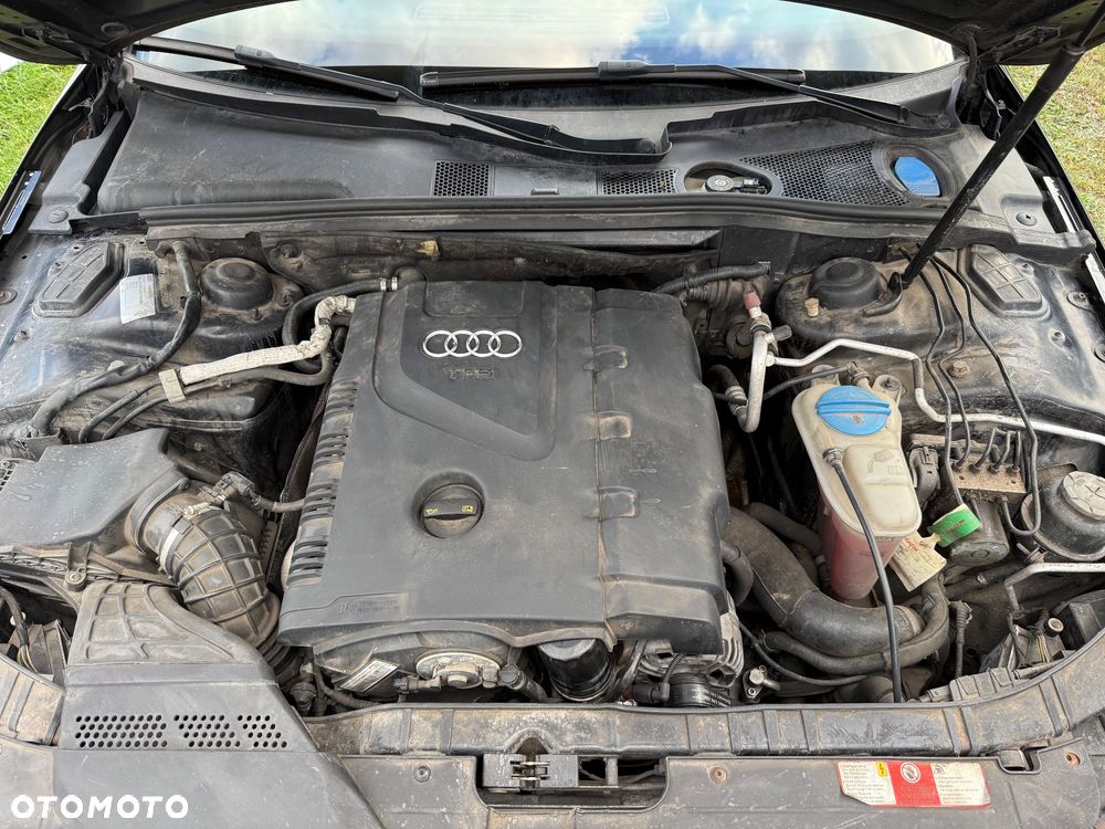 Audi A4 Limousine - 12
