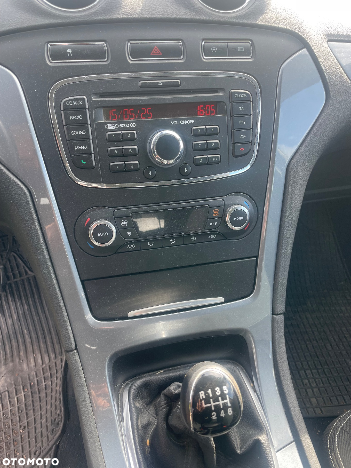 Ford Mondeo - 9