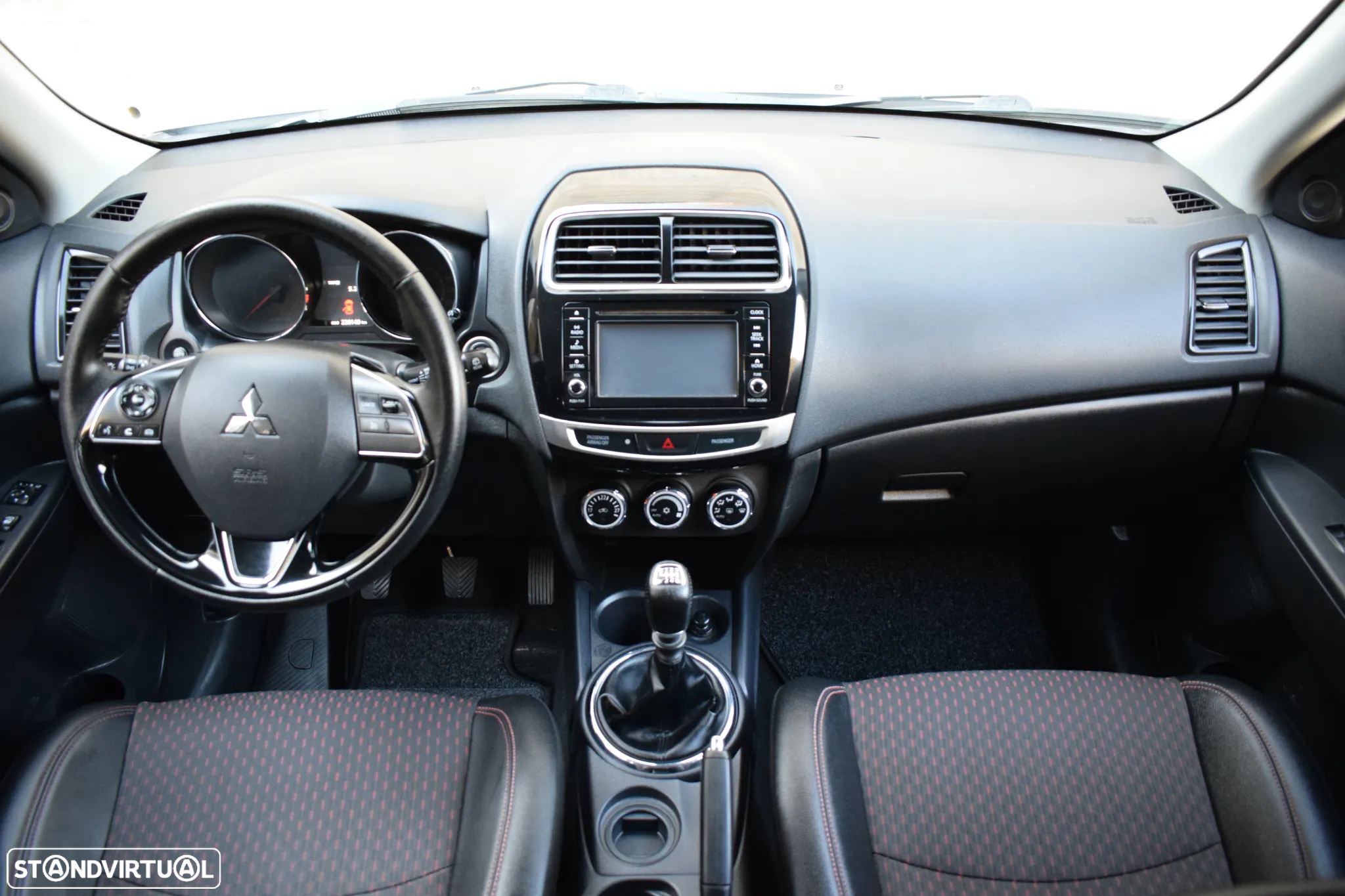Mitsubishi ASX 1.6 DI-D Intense Black Edition - 8