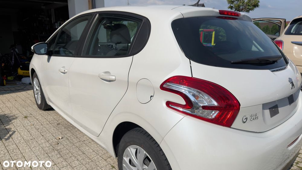 Peugeot 208 1.2 VTi Access - 11