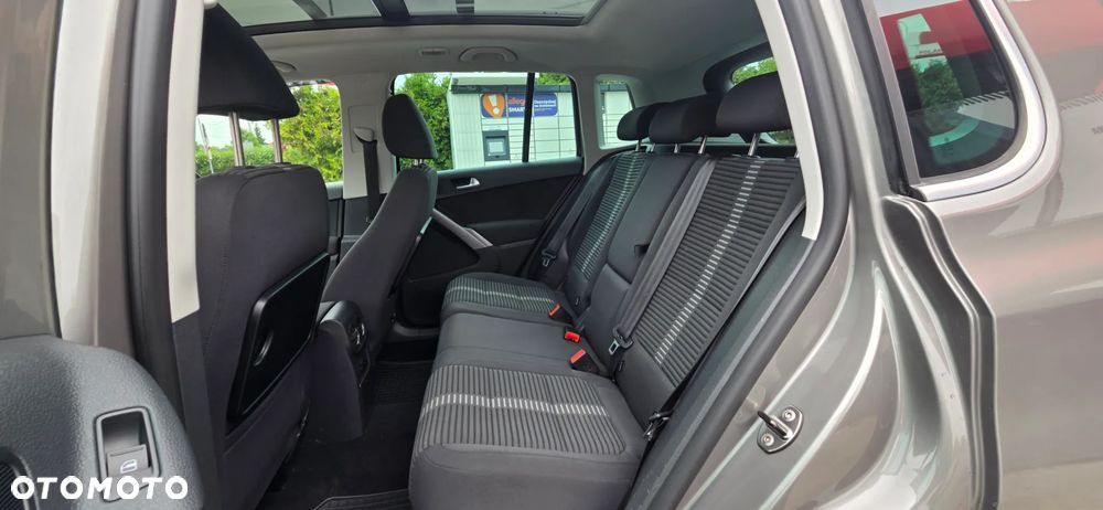 Volkswagen Tiguan 2.0 TDI DPF BlueMotion Technology Exclusive - 30