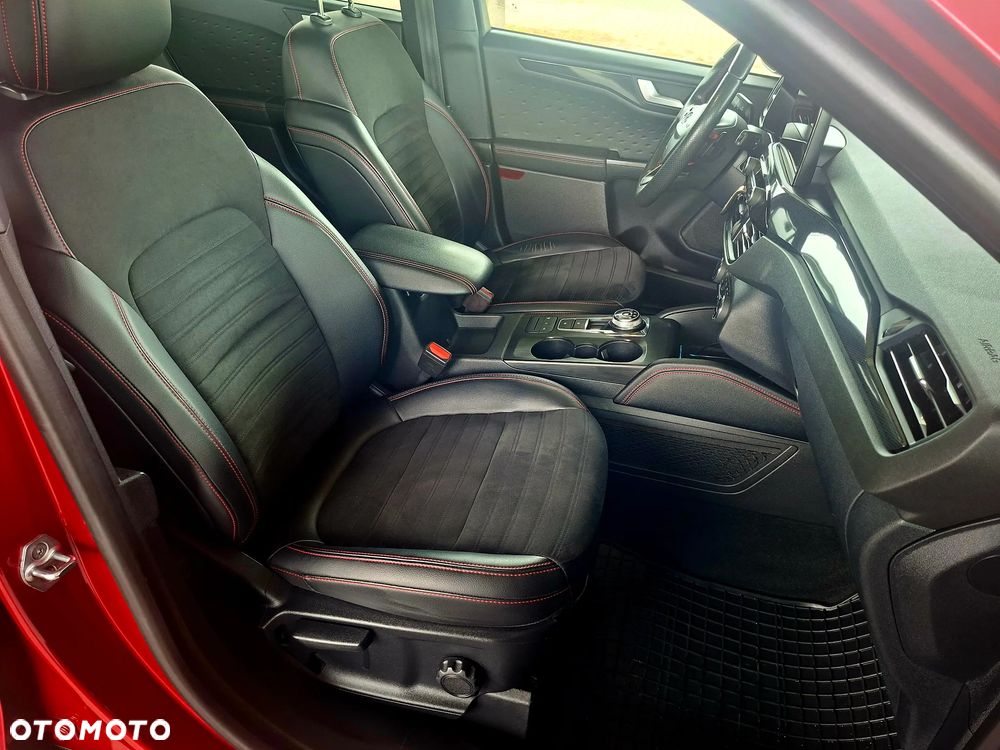 Ford Kuga 2.0 EcoBlue AWD ST-Line - 26