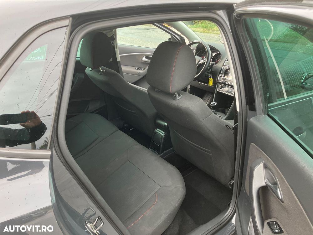 Volkswagen Polo 1.0 (Blue Motion Technology) SOUND - 17
