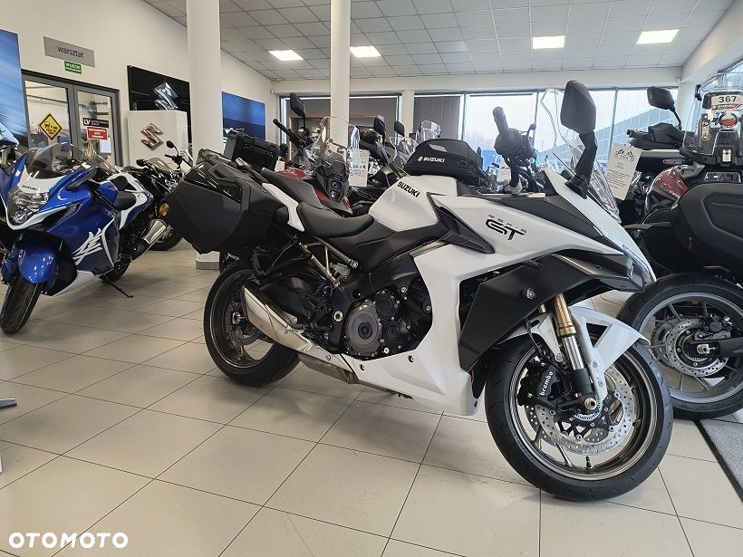 Suzuki GSX