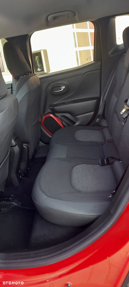 Jeep Renegade 2.0 MultiJet Trailhawk 4WD S&S - 29