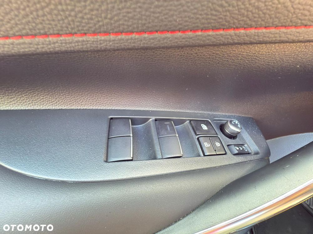 Toyota Corolla 1.8 Hybrid GR Sport Dynamic - 5