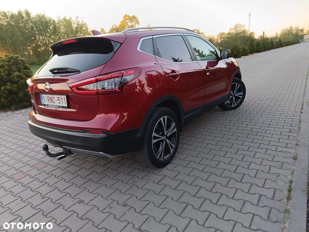 Nissan Qashqai 1.3 DIG-T N-Connecta - 2