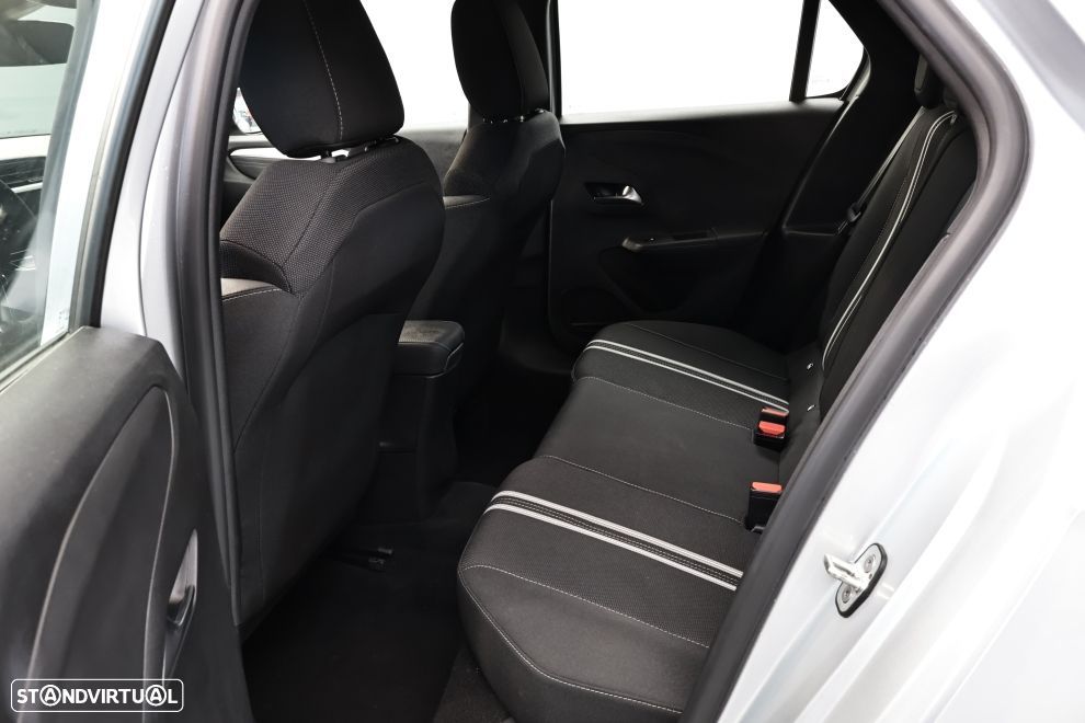 Opel Corsa 1.2 T GS - 22