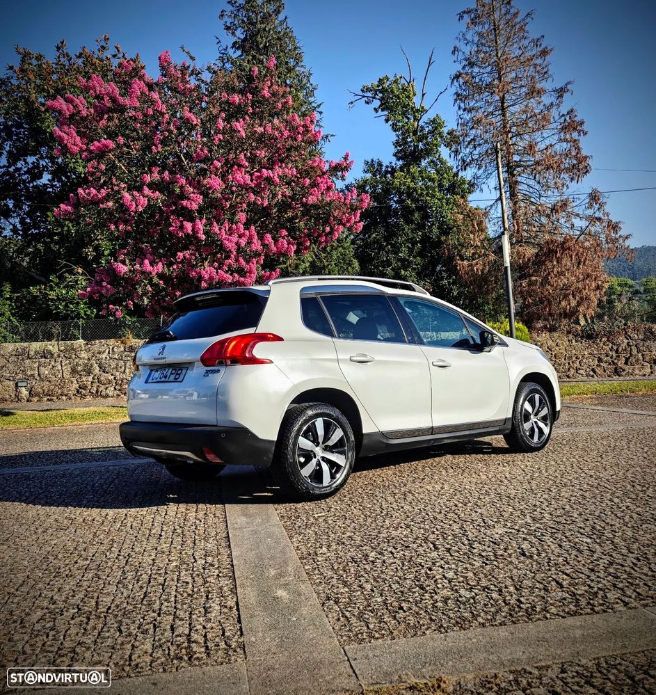 Peugeot 2008 BlueHDi FAP 120 STOP & START GT-Line Edition - 26