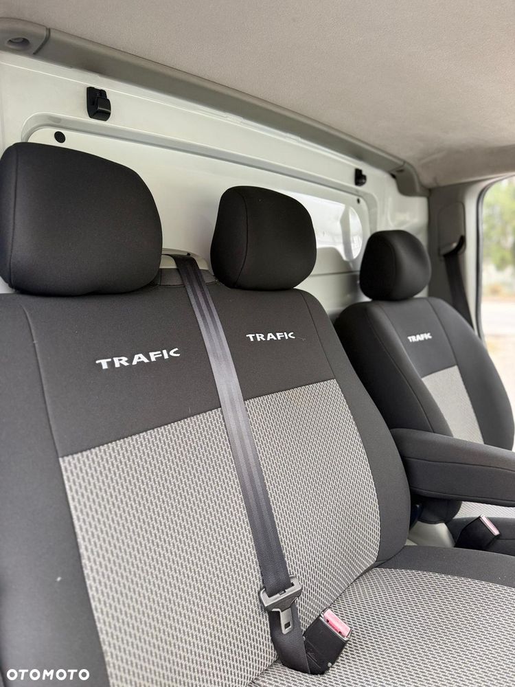 Renault Trafic - 17