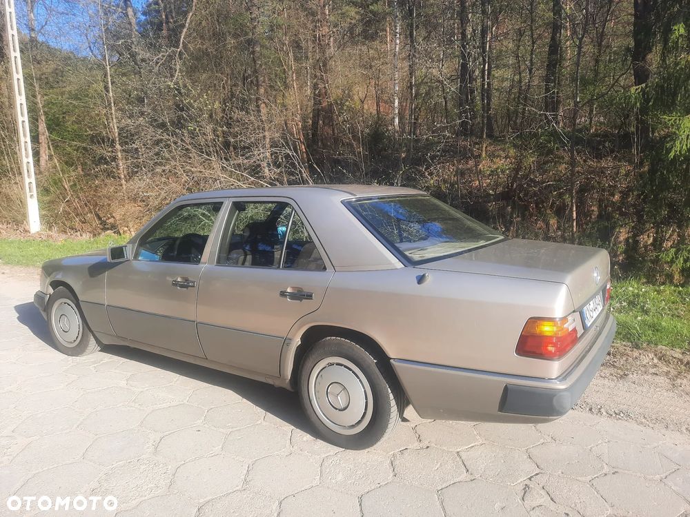 Mercedes-Benz W124 (1984-1993) - 2
