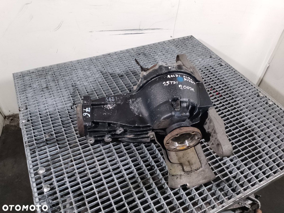 DYFERENCJAŁ TYŁ AUDI A4 B6 ETS100303 2.5 TDI - 1