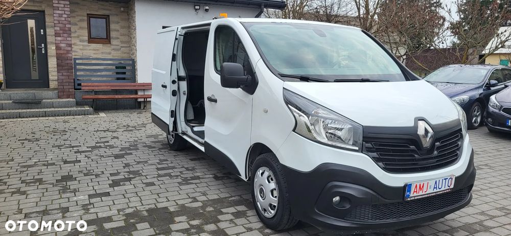 Renault Trafic - 18