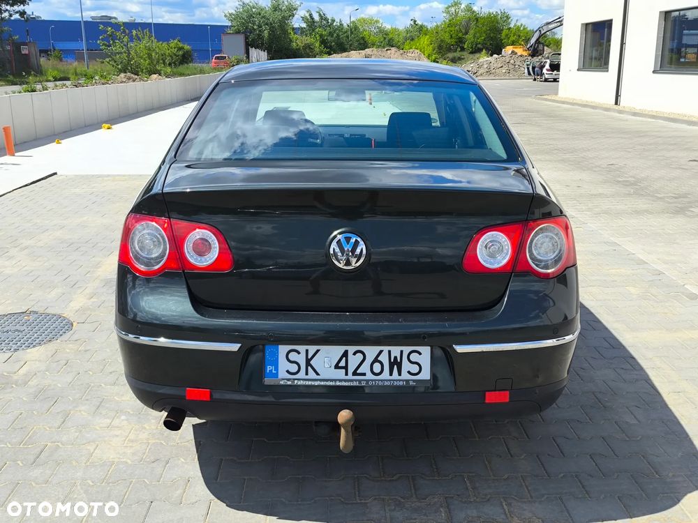 Volkswagen Passat 1.6 Comfortline - 7