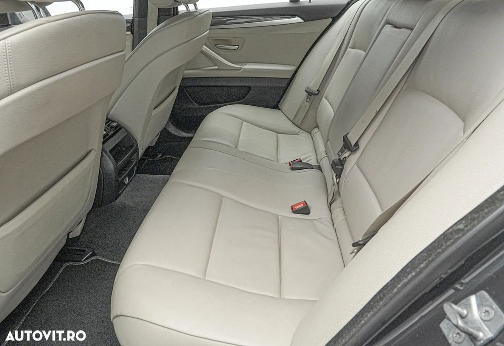 BMW Seria 5 520d Efficient Dynamics Edition BluePerformance - 16
