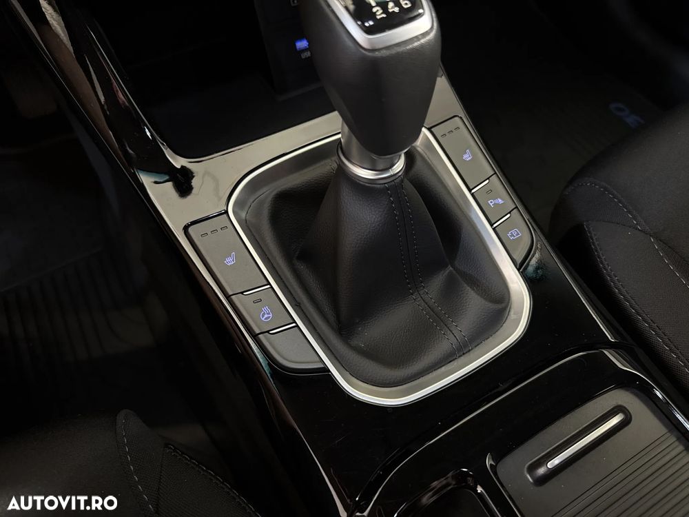 Hyundai i30 - 18