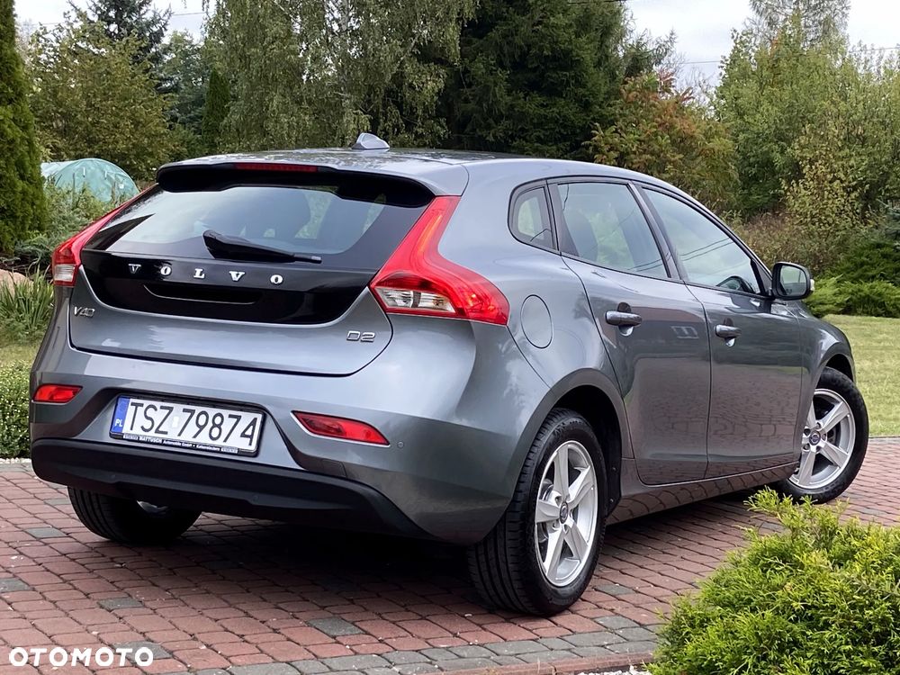 Volvo V40 D2 You - 4
