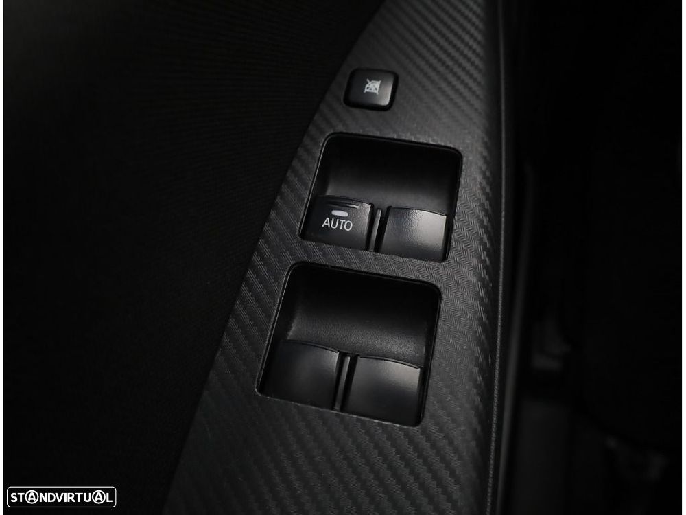 Mitsubishi Space Star 1.2 Intense - 32