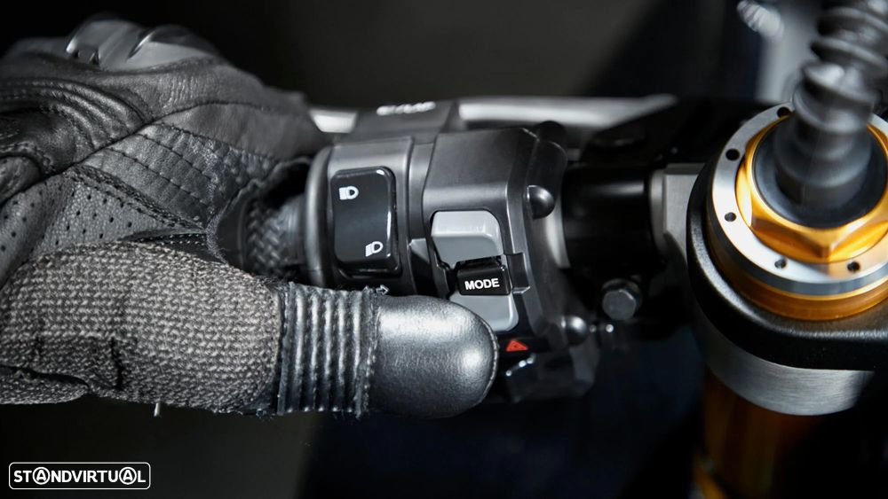 Yamaha YZF R1-M Ultima Unidade Caixa Original - 27