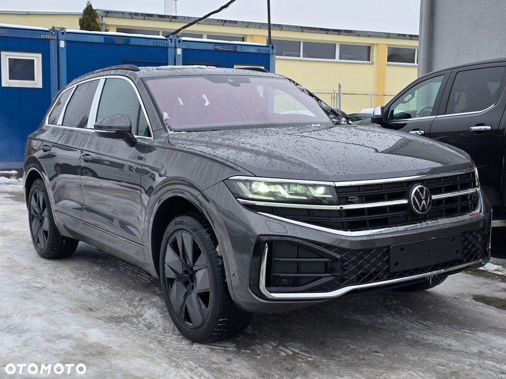 Volkswagen Touareg 3.0 V6 TDI SCR 4Mot R-Line - 4