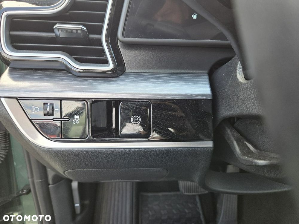 Kia Sportage 1.6 T-GDI L 2WD DCT - 24