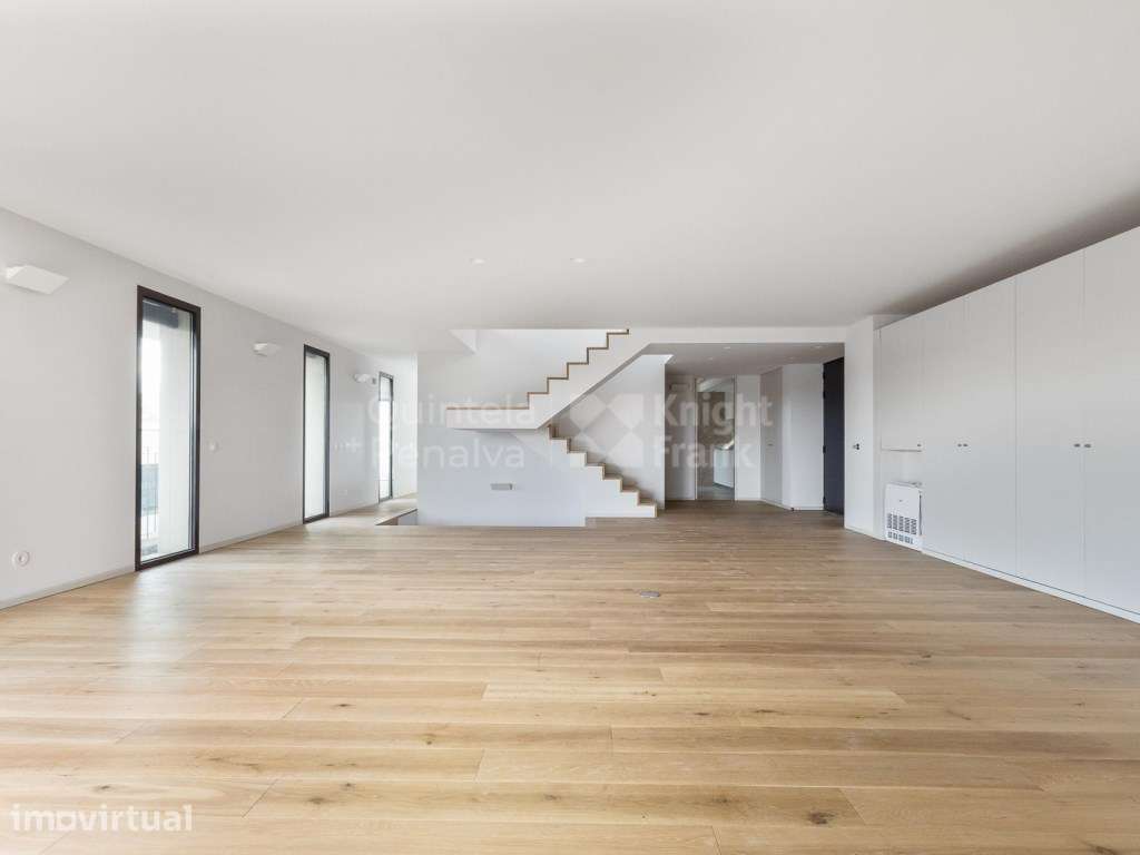 Apartamento T4 duplex com vista rio em Vila Nova de Gaia - Grande imagem: 3/26