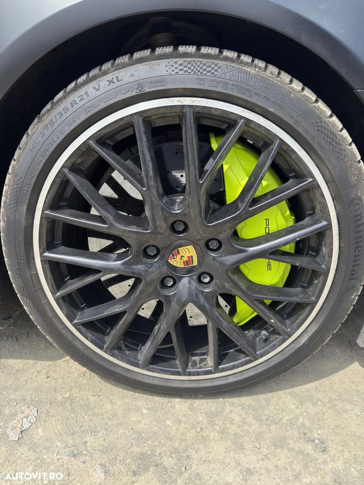 Porsche Panamera Turbo S E-Hybrid - 11