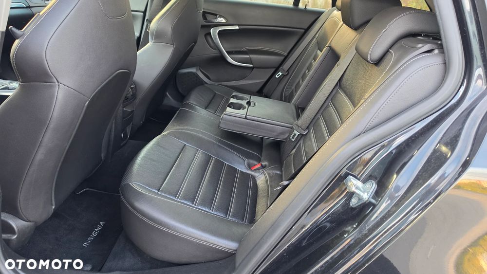 Opel Insignia - 29