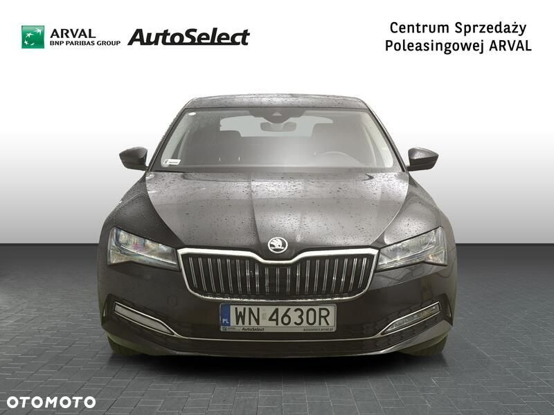 Skoda Superb 2.0 TDI SCR Style DSG - 9